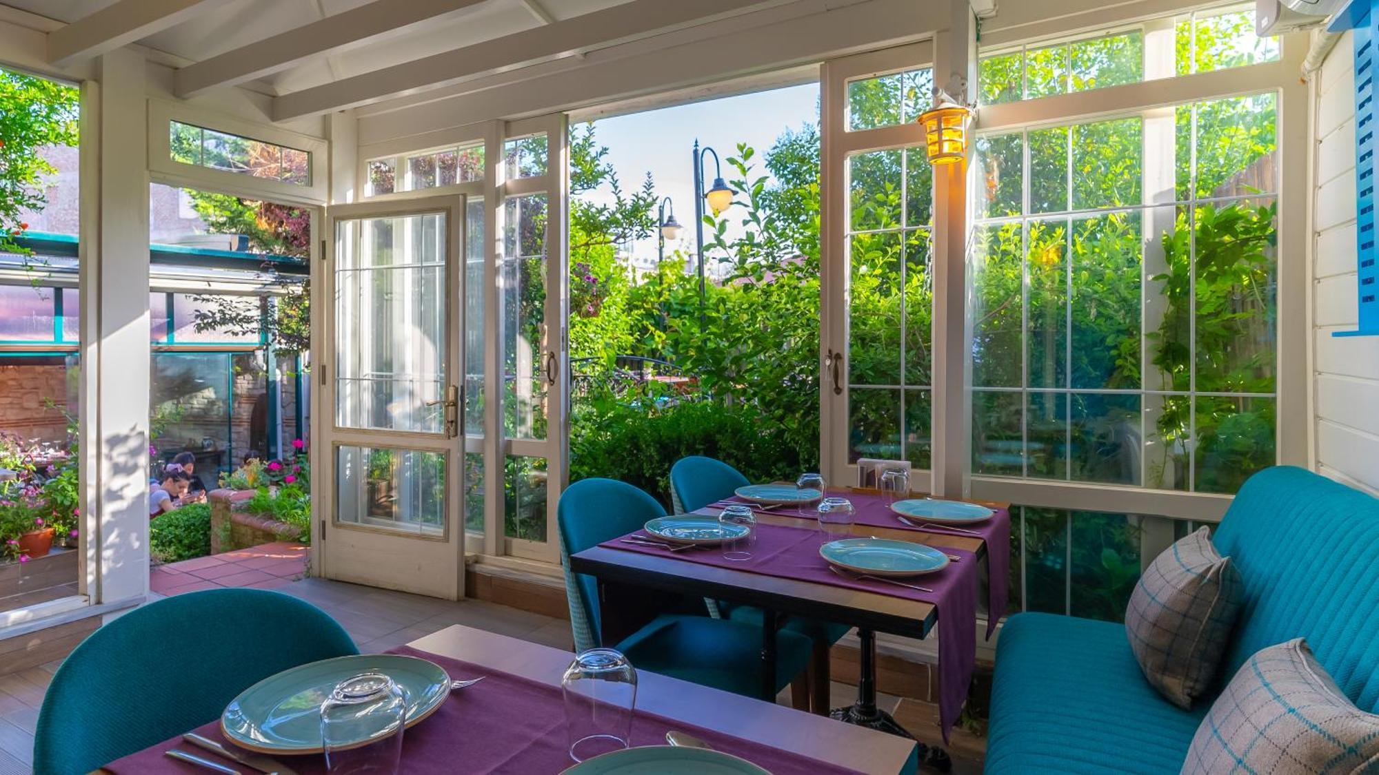 Olive Garden Apart Hotel Istanbul Bagian luar foto