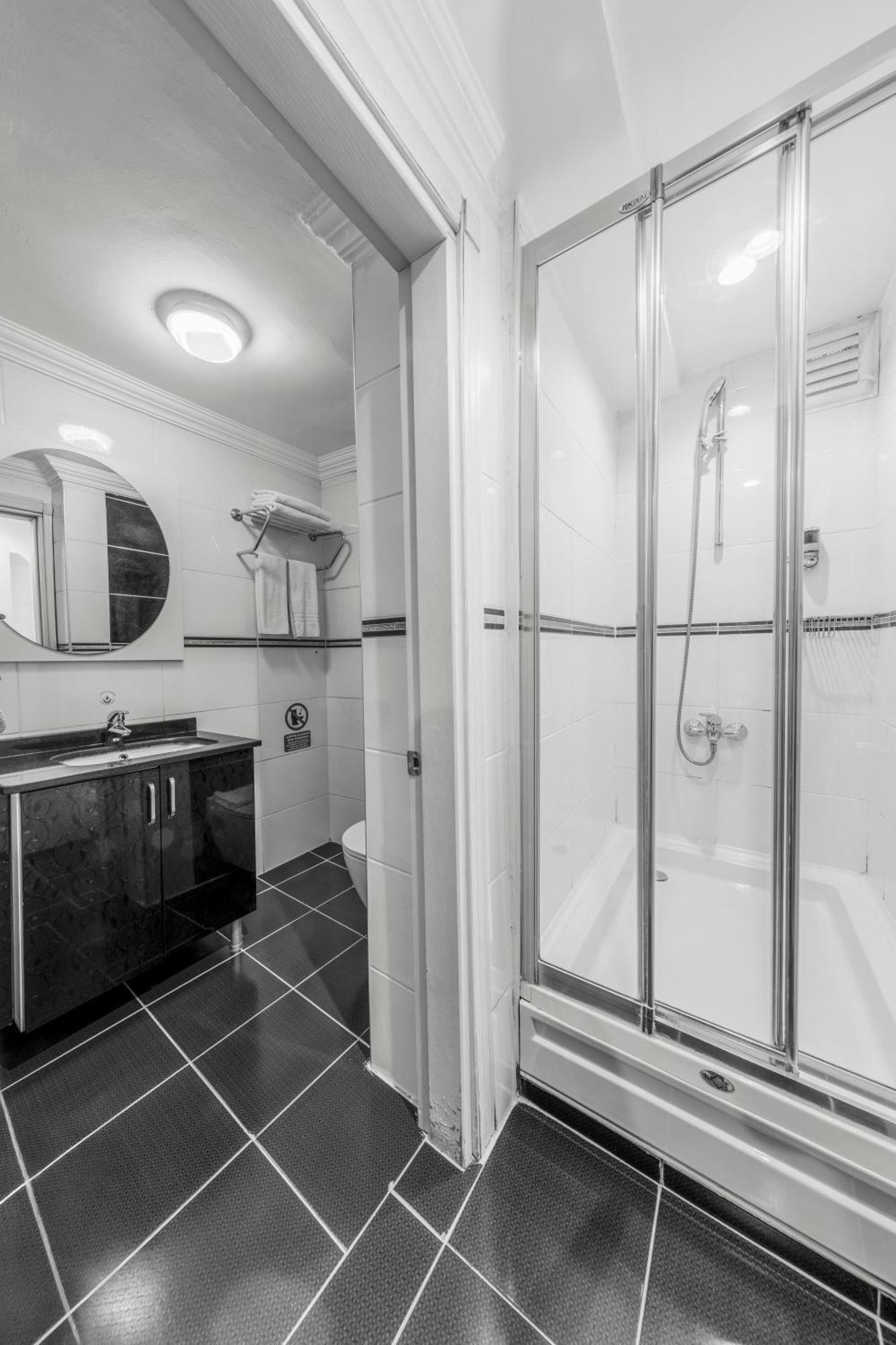 Olive Garden Apart Hotel Istanbul Bagian luar foto