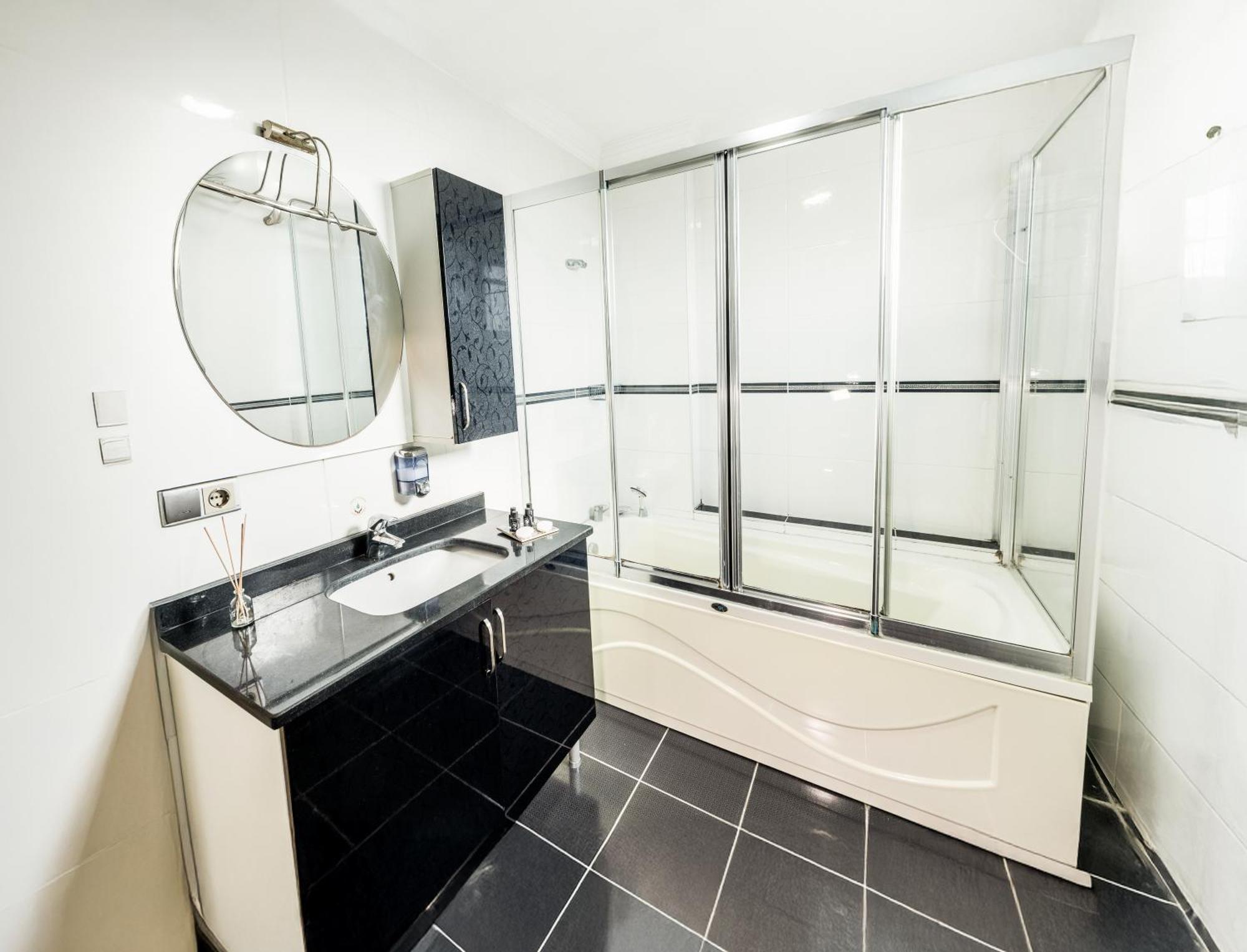 Olive Garden Apart Hotel Istanbul Bagian luar foto